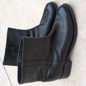 El Canelo Handmade Black Leather Boots